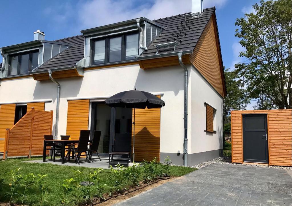 Ferienhaus Bug Дранске Екстериор снимка